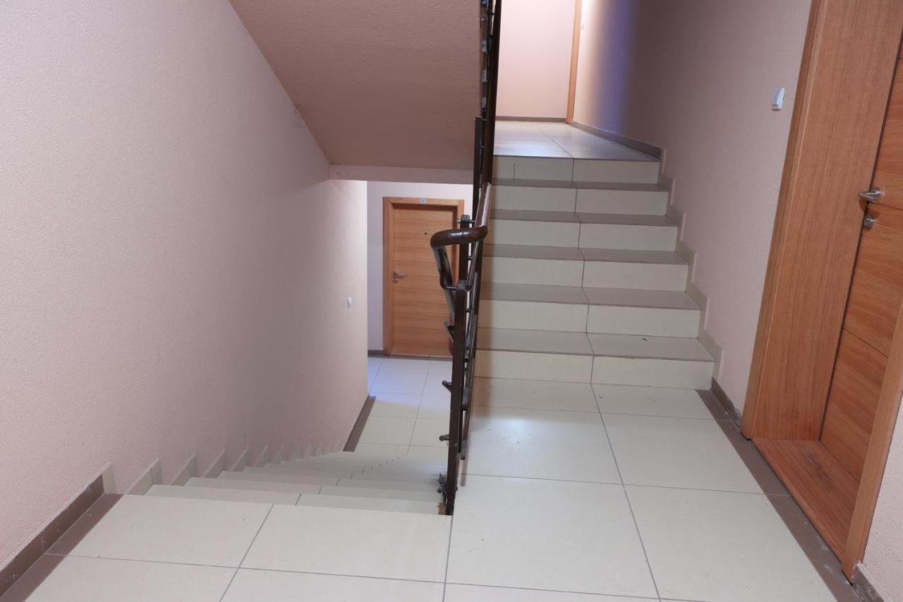 Apartamento Ema Lux - Zgrada Panorama Soko Banja Exterior foto