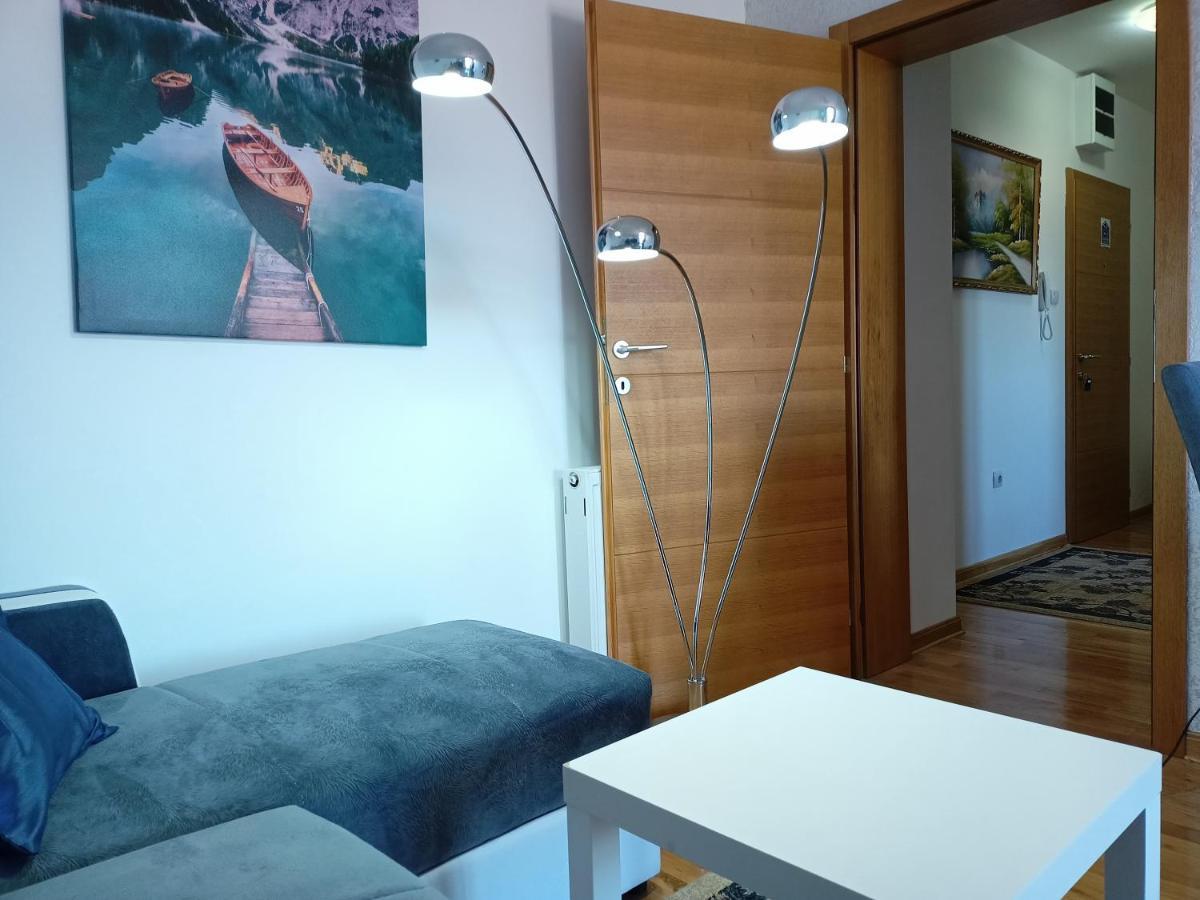 Apartamento Ema Lux - Zgrada Panorama Soko Banja Exterior foto