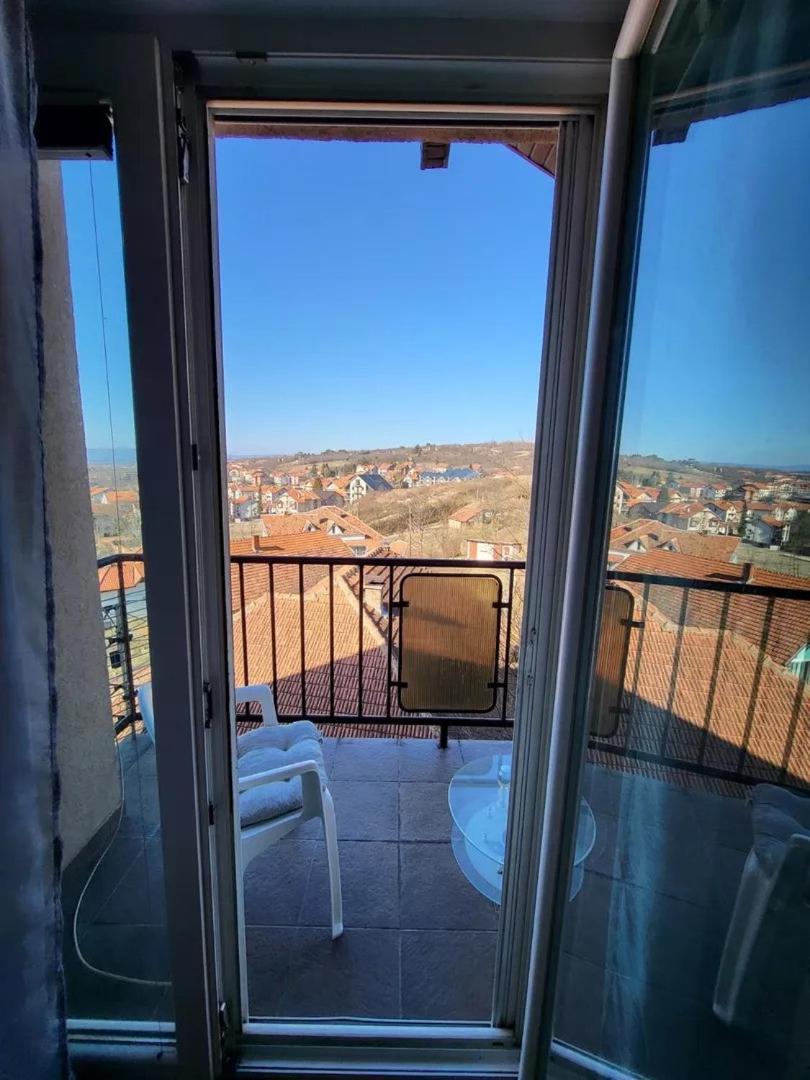 Apartamento Ema Lux - Zgrada Panorama Soko Banja Exterior foto